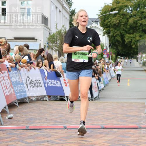 31.08.2025 - 21. Blankeneser Heldenlauf Strokosch-Dieckow http://msf.ph/oto/8658164 31.08.2025 10:52:12 Ziel 3236 meine-sportfotos.de