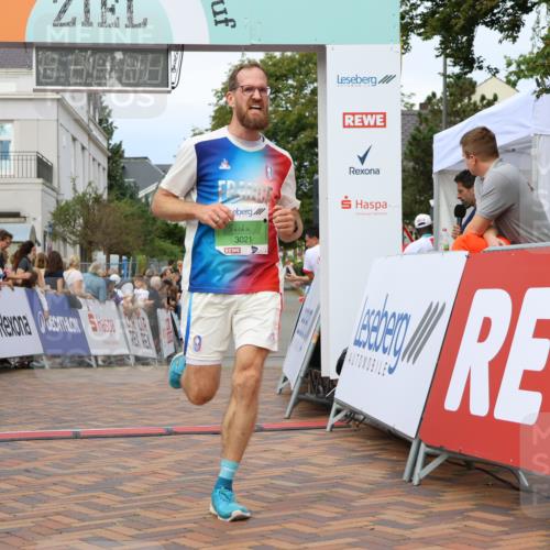 31.08.2025 - 21. Blankeneser Heldenlauf Strokosch-Dieckow http://msf.ph/oto/8658228 31.08.2025 10:51:45 Ziel 3627, 3021 meine-sportfotos.de