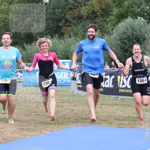 31.08.2025 - Elbe Triathlon Hamburg Strokosch-Dieckow http://msf.ph/oto/8658231 31.08.2025 16:15:05 Ziel  meine-sportfotos.de