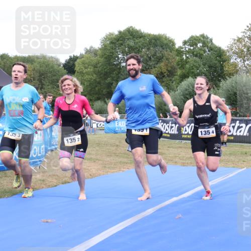 31.08.2025 - Elbe Triathlon Hamburg Strokosch-Dieckow http://msf.ph/oto/8658235 31.08.2025 16:15:07 Ziel  meine-sportfotos.de