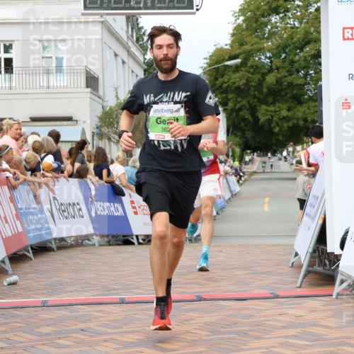 31.08.2025 - 21. Blankeneser Heldenlauf Strokosch-Dieckow http://msf.ph/oto/8658248 31.08.2025 10:51:43 Ziel 3627, 3021 meine-sportfotos.de