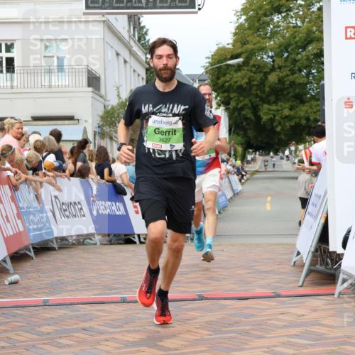 31.08.2025 - 21. Blankeneser Heldenlauf Strokosch-Dieckow http://msf.ph/oto/8658252 31.08.2025 10:51:43 Ziel 3627, 3021 meine-sportfotos.de