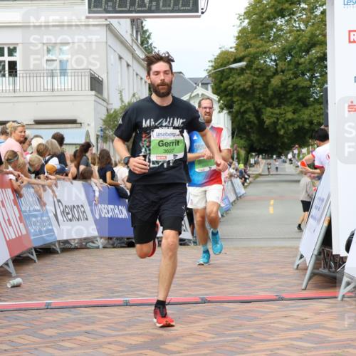 31.08.2025 - 21. Blankeneser Heldenlauf Strokosch-Dieckow http://msf.ph/oto/8658260 31.08.2025 10:51:43 Ziel 3627, 3021 meine-sportfotos.de