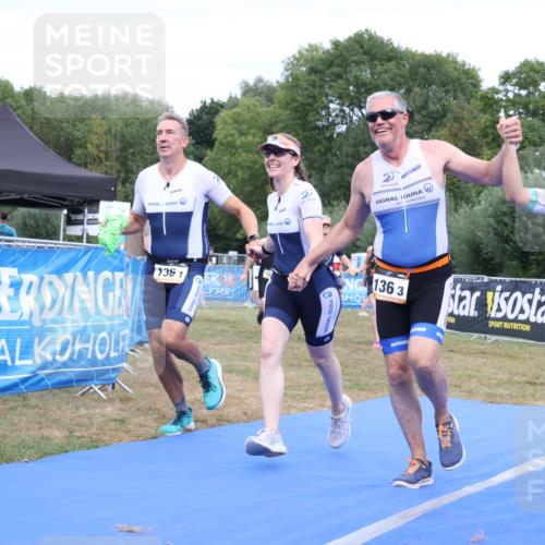 31.08.2025 - Elbe Triathlon Hamburg Strokosch-Dieckow http://msf.ph/oto/8658355 31.08.2025 16:24:06 Ziel  meine-sportfotos.de