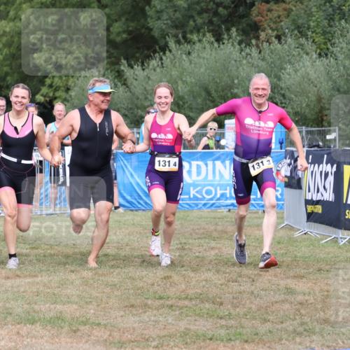 31.08.2025 - Elbe Triathlon Hamburg Strokosch-Dieckow http://msf.ph/oto/8658413 31.08.2025 16:26:42 Ziel  meine-sportfotos.de