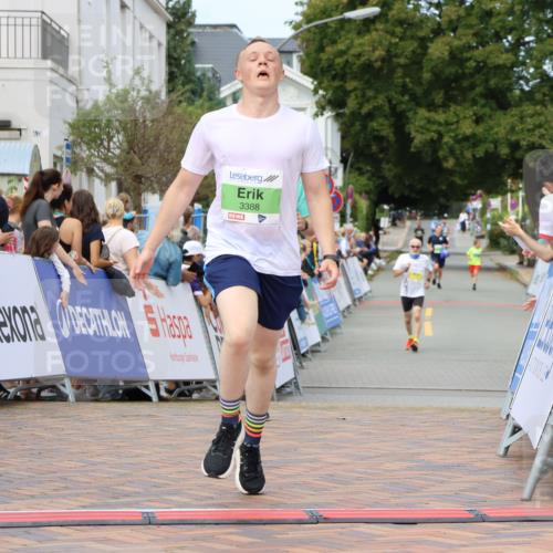 31.08.2025 - 21. Blankeneser Heldenlauf Strokosch-Dieckow http://msf.ph/oto/8658430 31.08.2025 10:51:18 Ziel 3388, 3292 meine-sportfotos.de