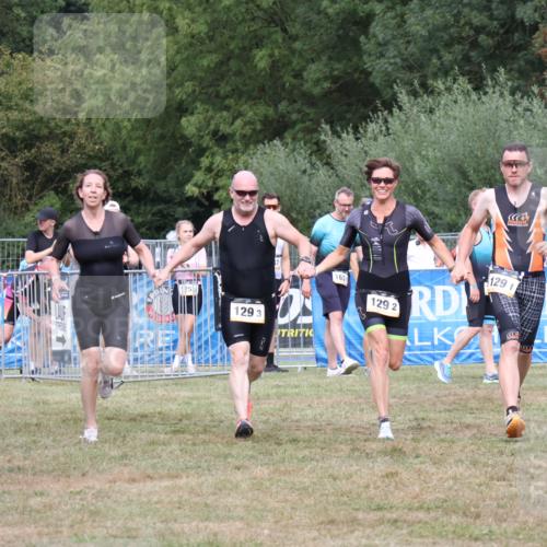 31.08.2025 - Elbe Triathlon Hamburg Strokosch-Dieckow http://msf.ph/oto/8658431 31.08.2025 16:28:15 Ziel  meine-sportfotos.de