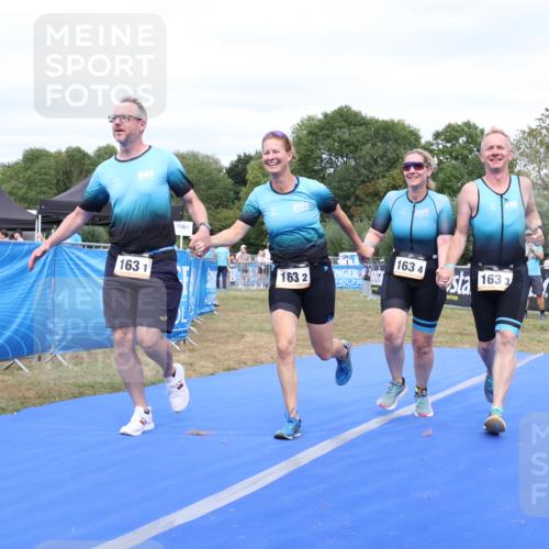 31.08.2025 - Elbe Triathlon Hamburg Strokosch-Dieckow http://msf.ph/oto/8658461 31.08.2025 16:28:49 Ziel  meine-sportfotos.de