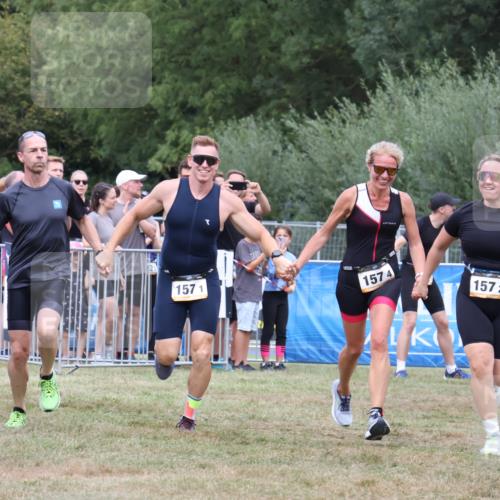 31.08.2025 - Elbe Triathlon Hamburg Strokosch-Dieckow http://msf.ph/oto/8658478 31.08.2025 16:33:35 Ziel  meine-sportfotos.de