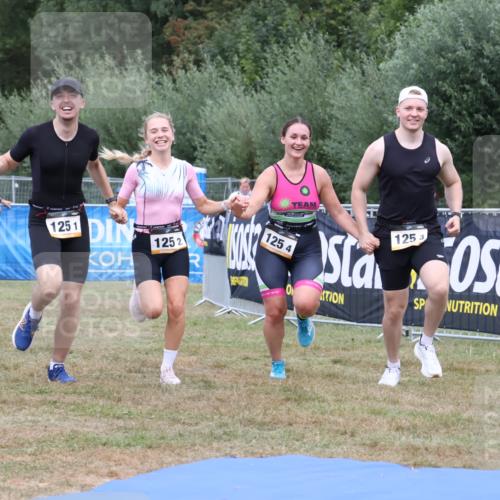 31.08.2025 - Elbe Triathlon Hamburg Strokosch-Dieckow http://msf.ph/oto/8658502 31.08.2025 16:33:43 Ziel  meine-sportfotos.de