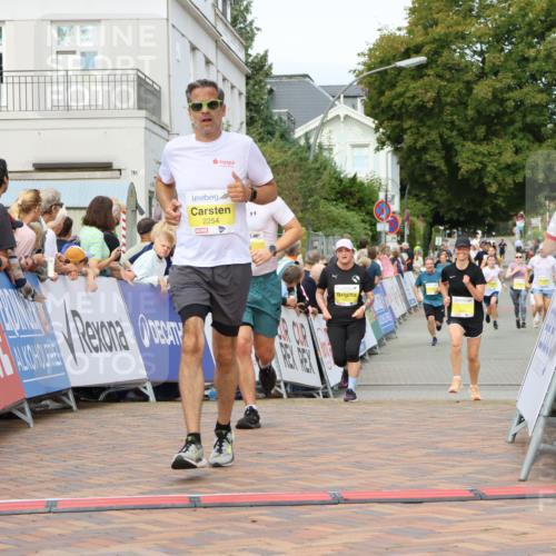 31.08.2025 - 21. Blankeneser Heldenlauf Strokosch-Dieckow http://msf.ph/oto/8658535 31.08.2025 10:26:32 Ziel 2706, 2254, 2497, 2688, 2007 meine-sportfotos.de