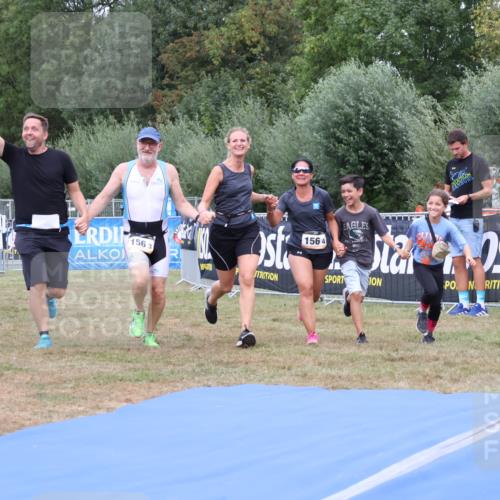 31.08.2025 - Elbe Triathlon Hamburg Strokosch-Dieckow http://msf.ph/oto/8658587 31.08.2025 16:37:38 Ziel  meine-sportfotos.de