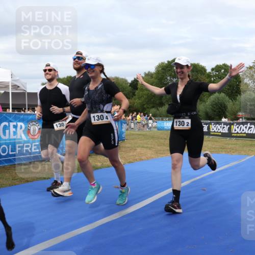 31.08.2025 - Elbe Triathlon Hamburg Strokosch-Dieckow http://msf.ph/oto/8658642 31.08.2025 16:40:18 Ziel  meine-sportfotos.de
