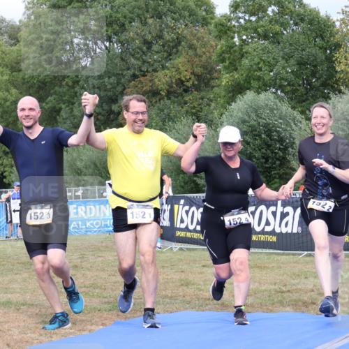 31.08.2025 - Elbe Triathlon Hamburg Strokosch-Dieckow http://msf.ph/oto/8658662 31.08.2025 16:42:20 Ziel  meine-sportfotos.de