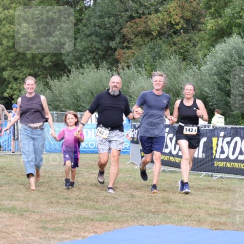 31.08.2025 - Elbe Triathlon Hamburg Strokosch-Dieckow http://msf.ph/oto/8658673 31.08.2025 16:43:09 Ziel  meine-sportfotos.de