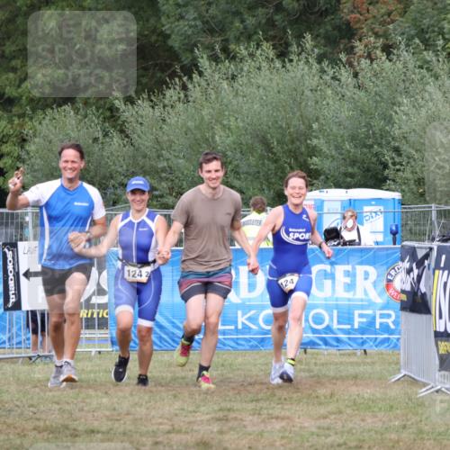 31.08.2025 - Elbe Triathlon Hamburg Strokosch-Dieckow http://msf.ph/oto/8658693 31.08.2025 16:45:04 Ziel  meine-sportfotos.de