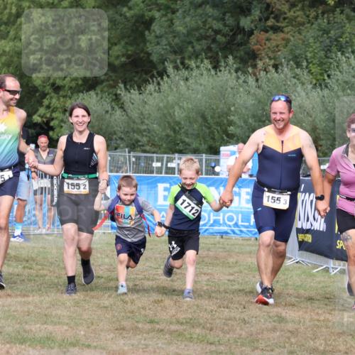 31.08.2025 - Elbe Triathlon Hamburg Strokosch-Dieckow http://msf.ph/oto/8658717 31.08.2025 16:46:02 Ziel  meine-sportfotos.de