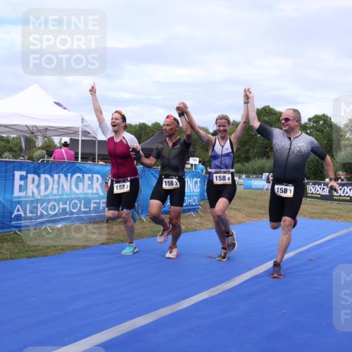 31.08.2025 - Elbe Triathlon Hamburg Strokosch-Dieckow http://msf.ph/oto/8658763 31.08.2025 16:48:49 Ziel  meine-sportfotos.de