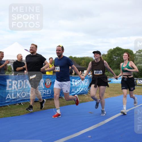 31.08.2025 - Elbe Triathlon Hamburg Strokosch-Dieckow http://msf.ph/oto/8658788 31.08.2025 16:58:37 Ziel  meine-sportfotos.de
