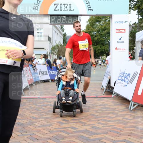 31.08.2025 - 21. Blankeneser Heldenlauf Strokosch-Dieckow http://msf.ph/oto/8659061 31.08.2025 10:32:04 Ziel 2679, 2678, 2222, 2567, 2734, 2735, 2105, 2228, 2501 meine-sportfotos.de