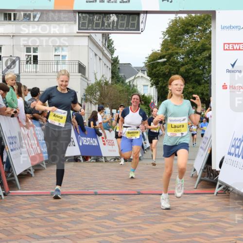 31.08.2025 - 21. Blankeneser Heldenlauf Strokosch-Dieckow http://msf.ph/oto/8659091 31.08.2025 10:31:49 Ziel 2077, 2407, 2280, 2462, 2340, 2278 meine-sportfotos.de