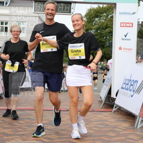 31.08.2025 - 21. Blankeneser Heldenlauf Strokosch-Dieckow http://msf.ph/oto/8659122 31.08.2025 10:31:29 Ziel 2664, 2740, 2406, 2776, 2097, 2649, 2101, 2647, 2653, 2274 meine-sportfotos.de