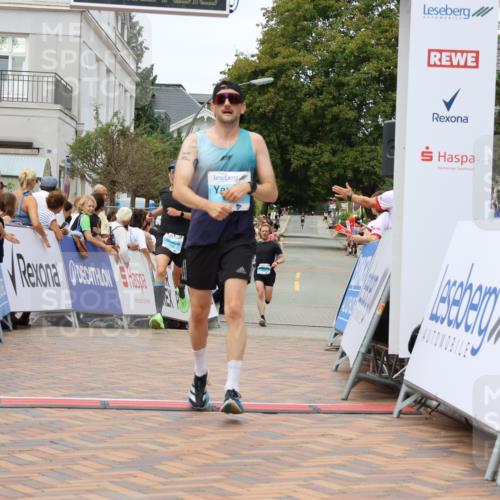 31.08.2025 - 21. Blankeneser Heldenlauf Strokosch-Dieckow http://msf.ph/oto/8659188 31.08.2025 11:54:32 Ziel 4196, 4036 meine-sportfotos.de