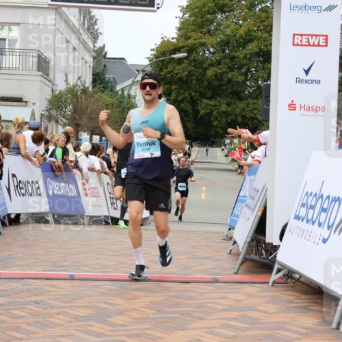31.08.2025 - 21. Blankeneser Heldenlauf Strokosch-Dieckow http://msf.ph/oto/8659194 31.08.2025 11:54:32 Ziel 4196, 4036 meine-sportfotos.de