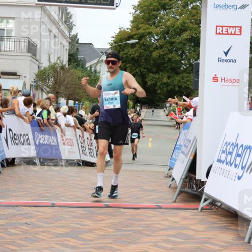 31.08.2025 - 21. Blankeneser Heldenlauf Strokosch-Dieckow http://msf.ph/oto/8659204 31.08.2025 11:54:32 Ziel 4196, 4036 meine-sportfotos.de