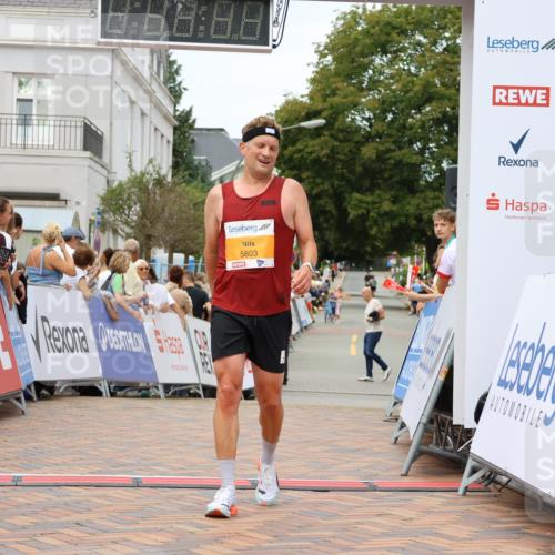 31.08.2025 - 21. Blankeneser Heldenlauf Strokosch-Dieckow http://msf.ph/oto/8659219 31.08.2025 11:54:08 Ziel 5803 meine-sportfotos.de