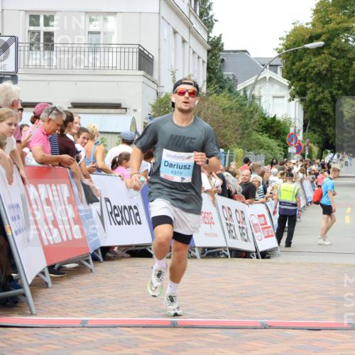 31.08.2025 - 21. Blankeneser Heldenlauf Strokosch-Dieckow http://msf.ph/oto/8659322 31.08.2025 11:52:02 Ziel 4319 meine-sportfotos.de