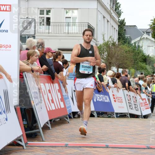 31.08.2025 - 21. Blankeneser Heldenlauf Strokosch-Dieckow http://msf.ph/oto/8659371 31.08.2025 11:49:51 Ziel 4161 meine-sportfotos.de