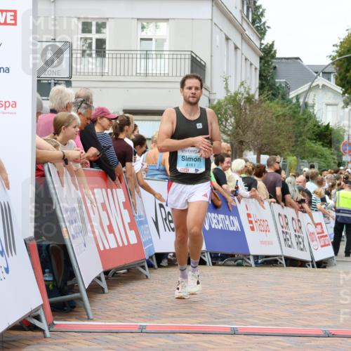 31.08.2025 - 21. Blankeneser Heldenlauf Strokosch-Dieckow http://msf.ph/oto/8659375 31.08.2025 11:49:51 Ziel 4161 meine-sportfotos.de