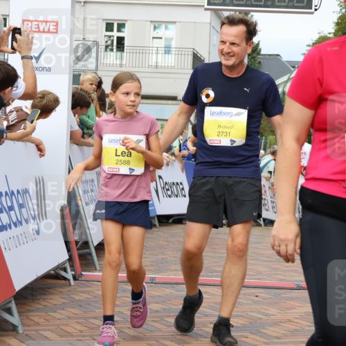 31.08.2025 - 21. Blankeneser Heldenlauf Strokosch-Dieckow http://msf.ph/oto/8659376 31.08.2025 10:30:19 Ziel 2445, 2444, 2616, 2253, 2229, 2226, 2730, 2588, 2731, 2503 meine-sportfotos.de