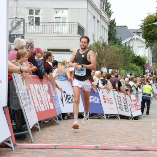 31.08.2025 - 21. Blankeneser Heldenlauf Strokosch-Dieckow http://msf.ph/oto/8659384 31.08.2025 11:49:51 Ziel 4161 meine-sportfotos.de
