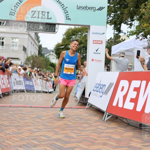 31.08.2025 - 21. Blankeneser Heldenlauf Strokosch-Dieckow http://msf.ph/oto/8659402 31.08.2025 11:49:19 Ziel 5611, 4045 meine-sportfotos.de