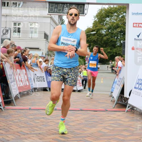 31.08.2025 - 21. Blankeneser Heldenlauf Strokosch-Dieckow http://msf.ph/oto/8659408 31.08.2025 11:49:18 Ziel 5611, 4045 meine-sportfotos.de