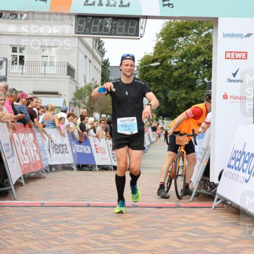 31.08.2025 - 21. Blankeneser Heldenlauf Strokosch-Dieckow http://msf.ph/oto/8659452 31.08.2025 11:49:04 Ziel 4432 meine-sportfotos.de