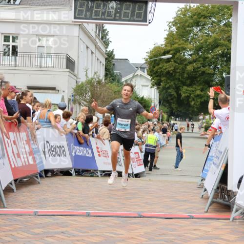31.08.2025 - 21. Blankeneser Heldenlauf Strokosch-Dieckow http://msf.ph/oto/8659505 31.08.2025 11:48:35 Ziel 4089 meine-sportfotos.de