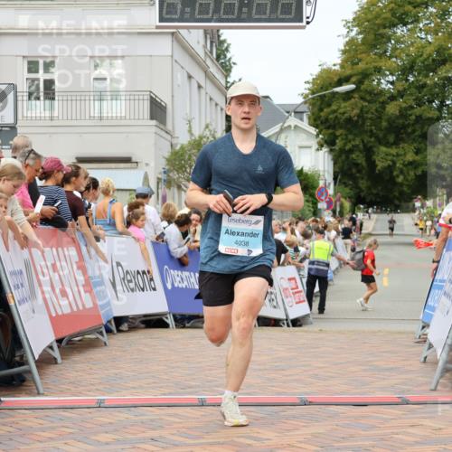 31.08.2025 - 21. Blankeneser Heldenlauf Strokosch-Dieckow http://msf.ph/oto/8659517 31.08.2025 11:48:14 Ziel 4038 meine-sportfotos.de