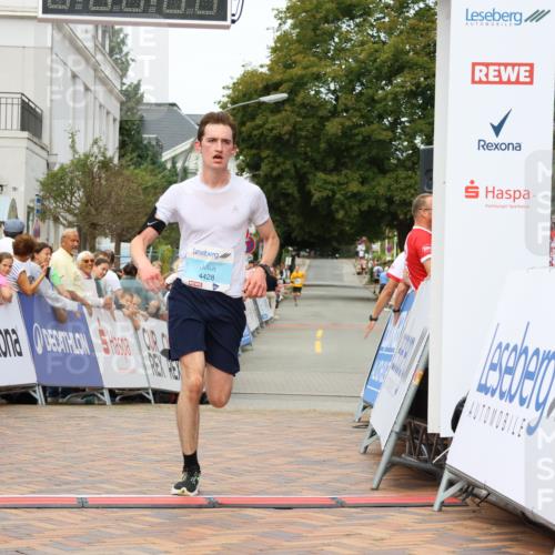 31.08.2025 - 21. Blankeneser Heldenlauf Strokosch-Dieckow http://msf.ph/oto/8659575 31.08.2025 11:47:07 Ziel 4428 meine-sportfotos.de