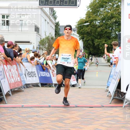 31.08.2025 - 21. Blankeneser Heldenlauf Strokosch-Dieckow http://msf.ph/oto/8659673 31.08.2025 11:46:36 Ziel 4069 meine-sportfotos.de