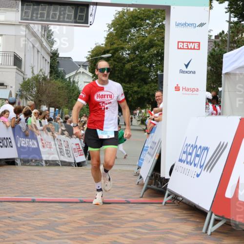 31.08.2025 - 21. Blankeneser Heldenlauf Strokosch-Dieckow http://msf.ph/oto/8659710 31.08.2025 11:46:05 Ziel 4330 meine-sportfotos.de