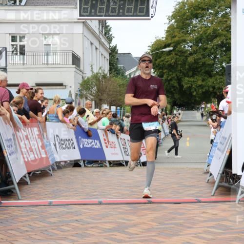 31.08.2025 - 21. Blankeneser Heldenlauf Strokosch-Dieckow http://msf.ph/oto/8659760 31.08.2025 11:43:51 Ziel 4251 meine-sportfotos.de