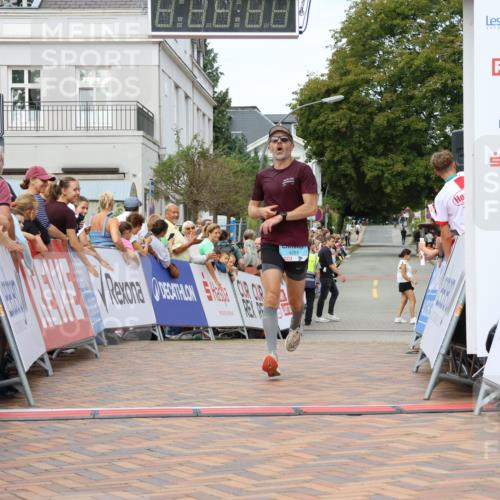 31.08.2025 - 21. Blankeneser Heldenlauf Strokosch-Dieckow http://msf.ph/oto/8659770 31.08.2025 11:43:51 Ziel 4251 meine-sportfotos.de