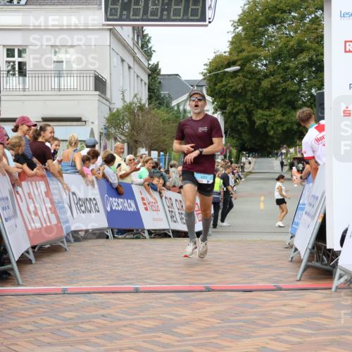 31.08.2025 - 21. Blankeneser Heldenlauf Strokosch-Dieckow http://msf.ph/oto/8659772 31.08.2025 11:43:51 Ziel 4251 meine-sportfotos.de
