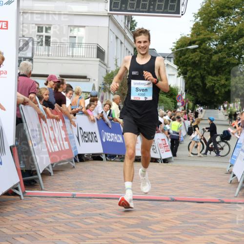 31.08.2025 - 21. Blankeneser Heldenlauf Strokosch-Dieckow http://msf.ph/oto/8659792 31.08.2025 11:42:54 Ziel 4350 meine-sportfotos.de