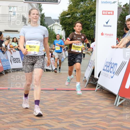 31.08.2025 - 21. Blankeneser Heldenlauf Strokosch-Dieckow http://msf.ph/oto/8659809 31.08.2025 10:28:20 Ziel 2140, 2133, 2625, 2431, 2088, 2052, 2531 meine-sportfotos.de