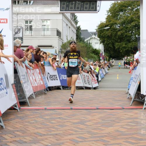 31.08.2025 - 21. Blankeneser Heldenlauf Strokosch-Dieckow http://msf.ph/oto/8659881 31.08.2025 11:41:23 Ziel 4306 meine-sportfotos.de