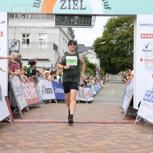 31.08.2025 - 21. Blankeneser Heldenlauf Strokosch-Dieckow http://msf.ph/oto/8659907 31.08.2025 11:39:31 Ziel 3633 meine-sportfotos.de